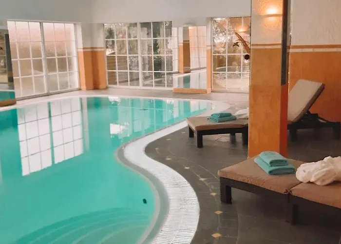 兰德霍斯克鲁巴酒店 酒店