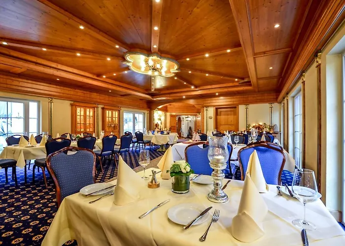 兰德霍斯克鲁巴酒店